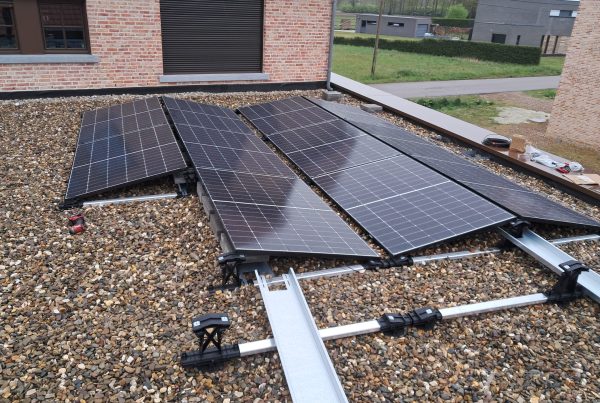 Installatie Sonnenkraft zonnepanelen