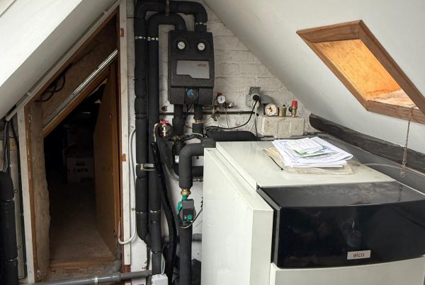 Hybride installatie, cv haard Hoxter in combinatie warmtepomp boiler