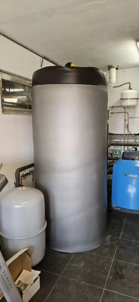 Boiler met expansievaten, project Installatie St-Katelijne-Waver