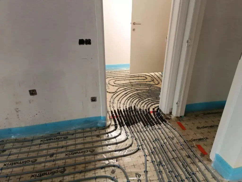 Vloerverwarming bij de deuropeningen, project Vloerverwarming Kasterlee