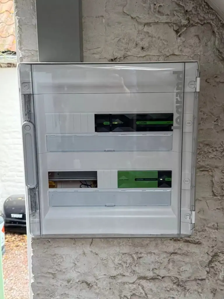 Elektrische verdeelkast, realisatie Aqua & Fire