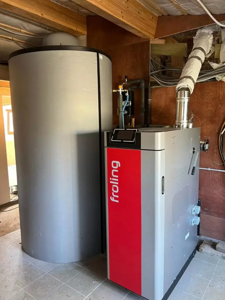 Fröling S4-houtketel met buffervat, project S4 Biomassa houtketel Fröling