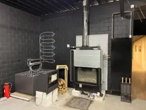 Inbouwhaard en kachels in de toonzaal, project Toonzaal Alpha-heating