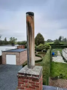 Rookgasafvoer op de schouw, realisatie Aqua & Fire