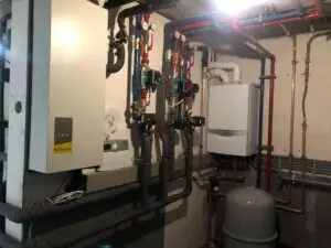 Gasketel, pompgroepen en expansievat, project Renovatie mazoutketel